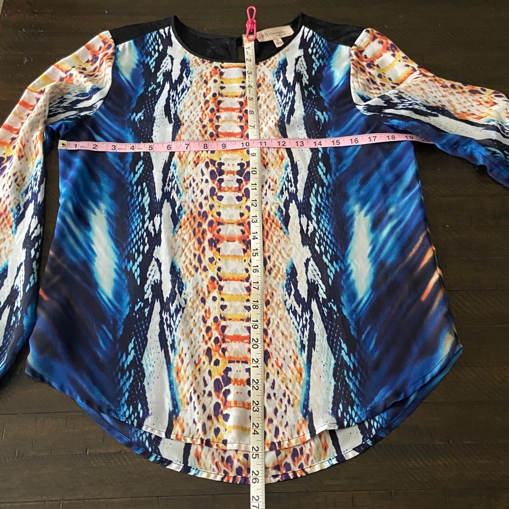 Philosophy Blouse in Vibrant Color Snake Print, accented with Black Lace on back - Picture 10 of 11